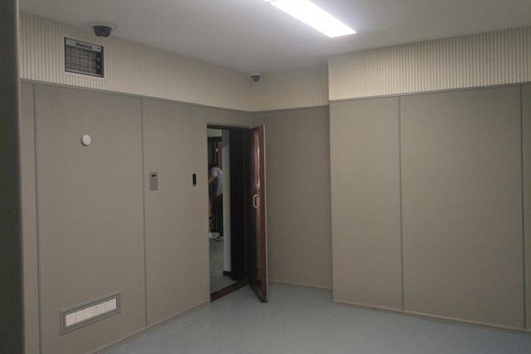 辦案區(qū)防撞軟包正確施工方法，審訊室，談話室，留置室軟包廠家